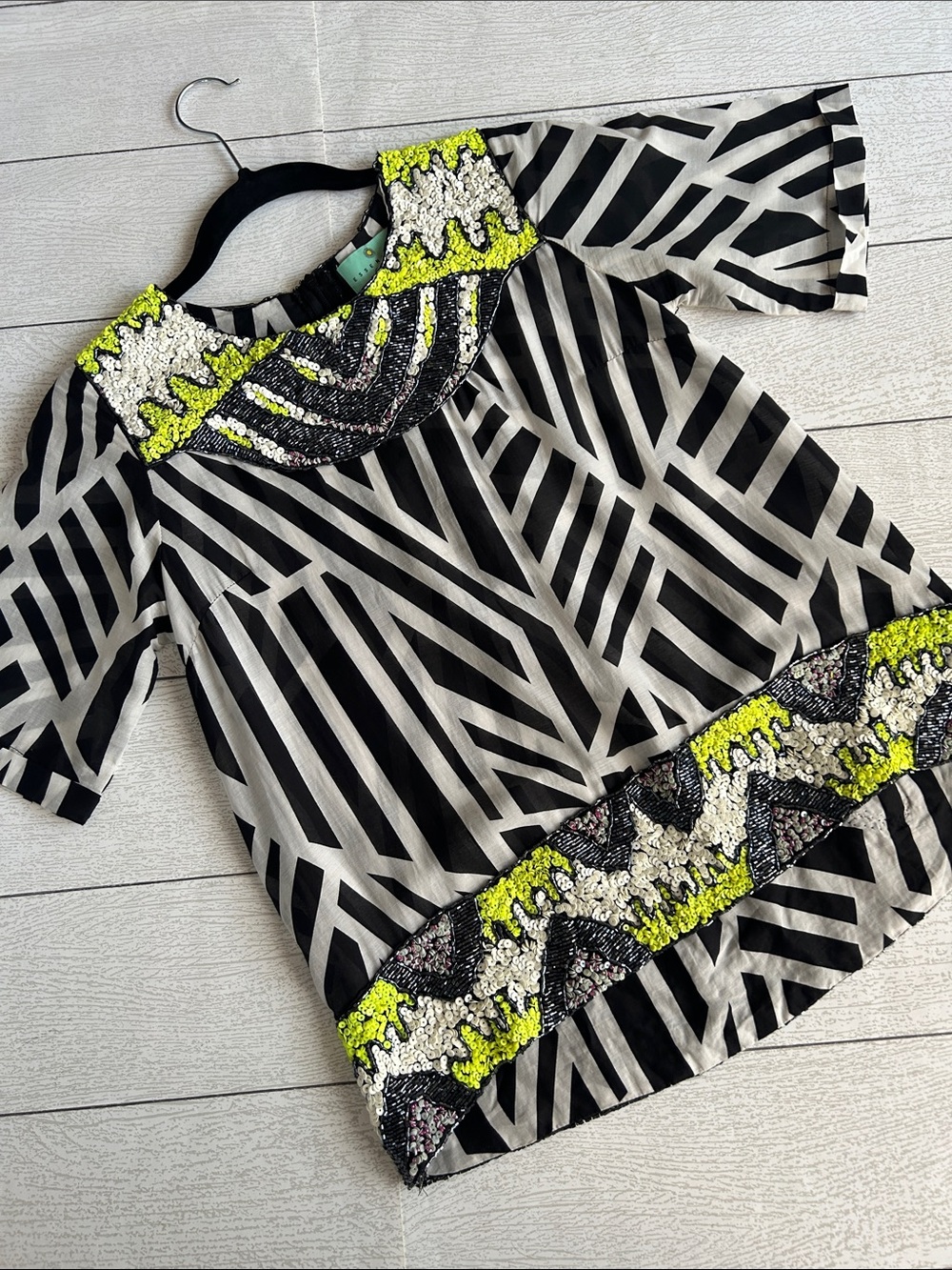 Essentiel Antwerp Top 34 S/M Chic Resort wear with Sequins and Beads EUC